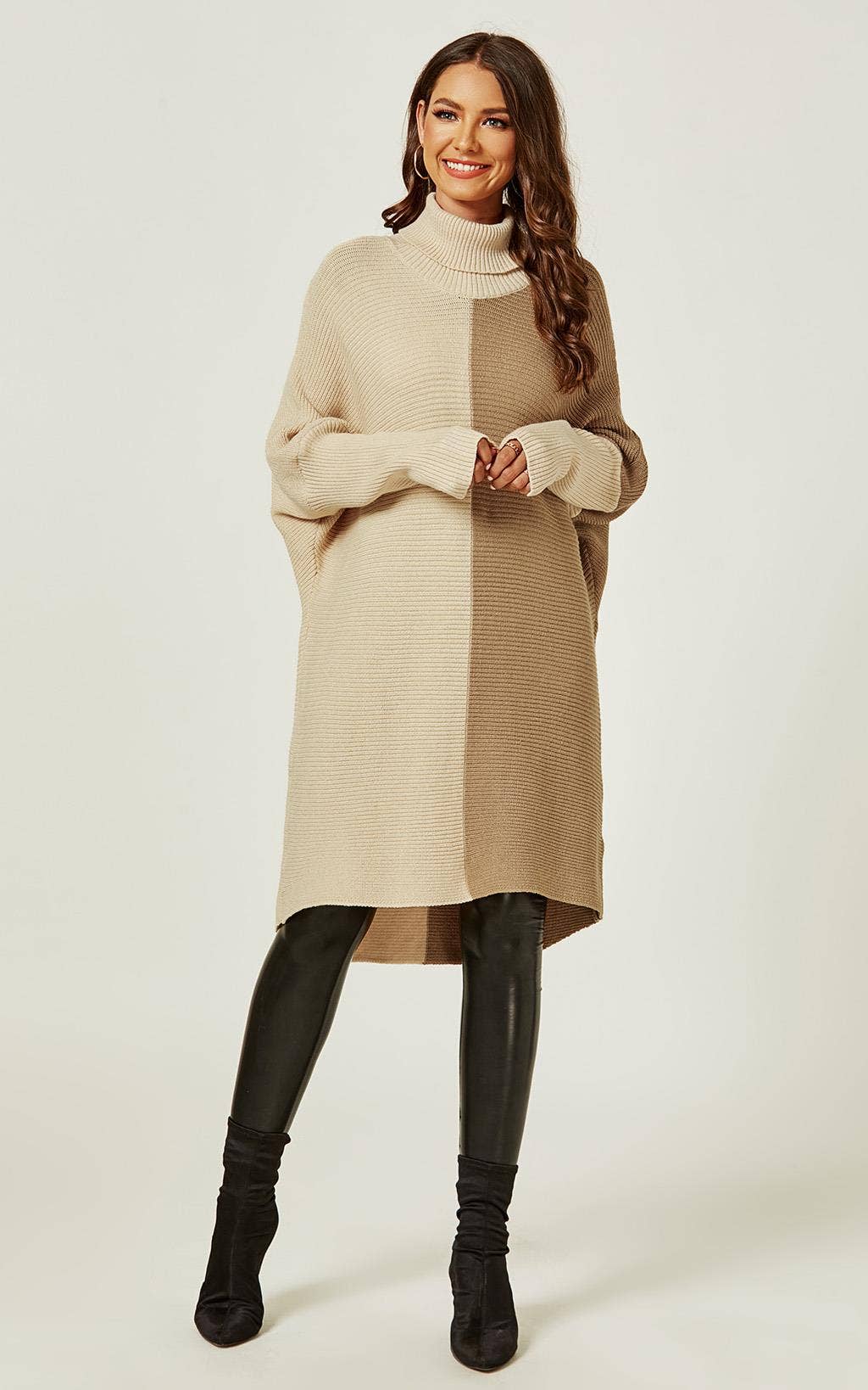 Haut Pull en blocs de couleur beige forêt et taupe.