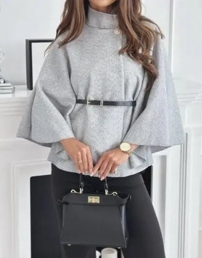 Poncho cape femme avec une ceinture